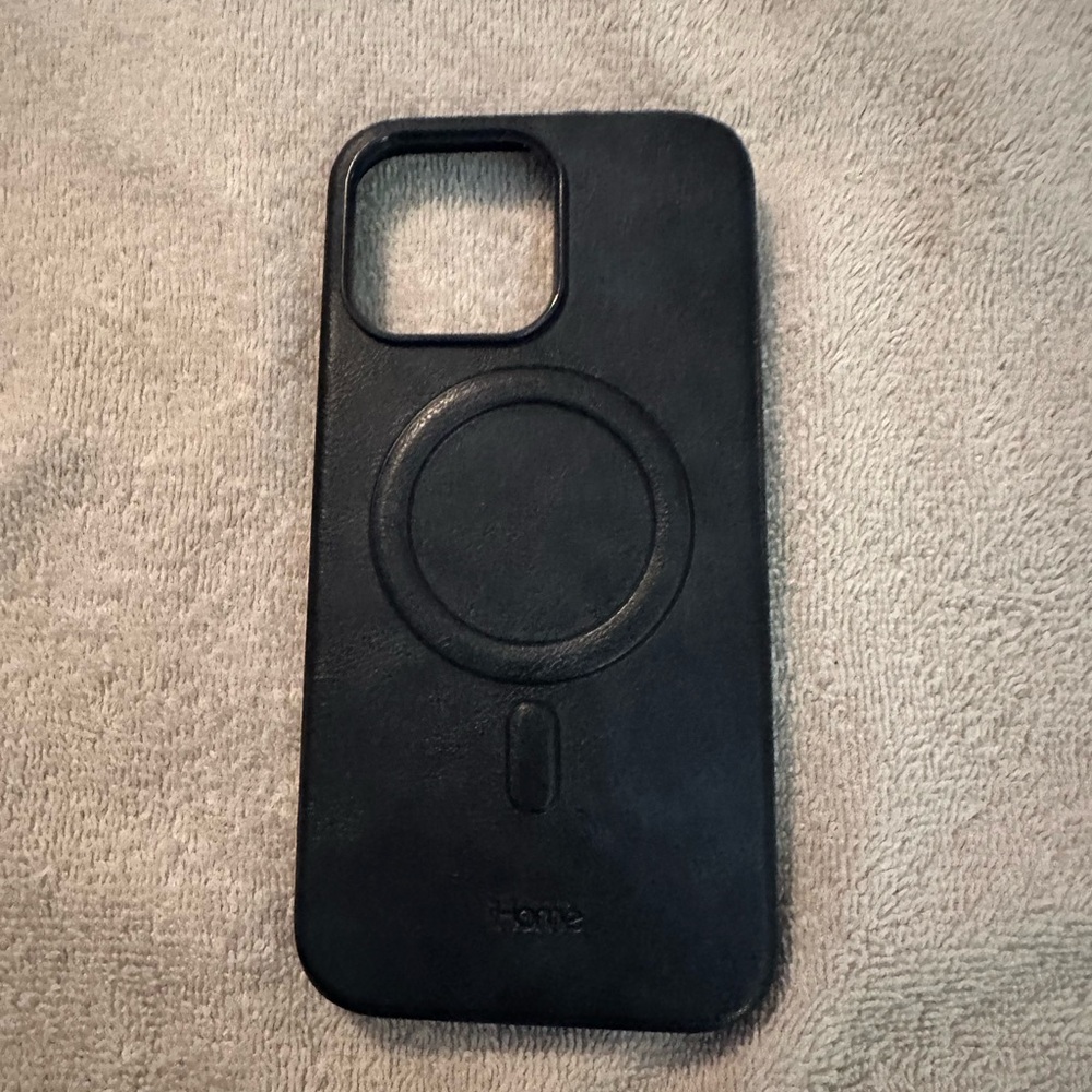 Apple Black iPhone Case with Slim Protective Design